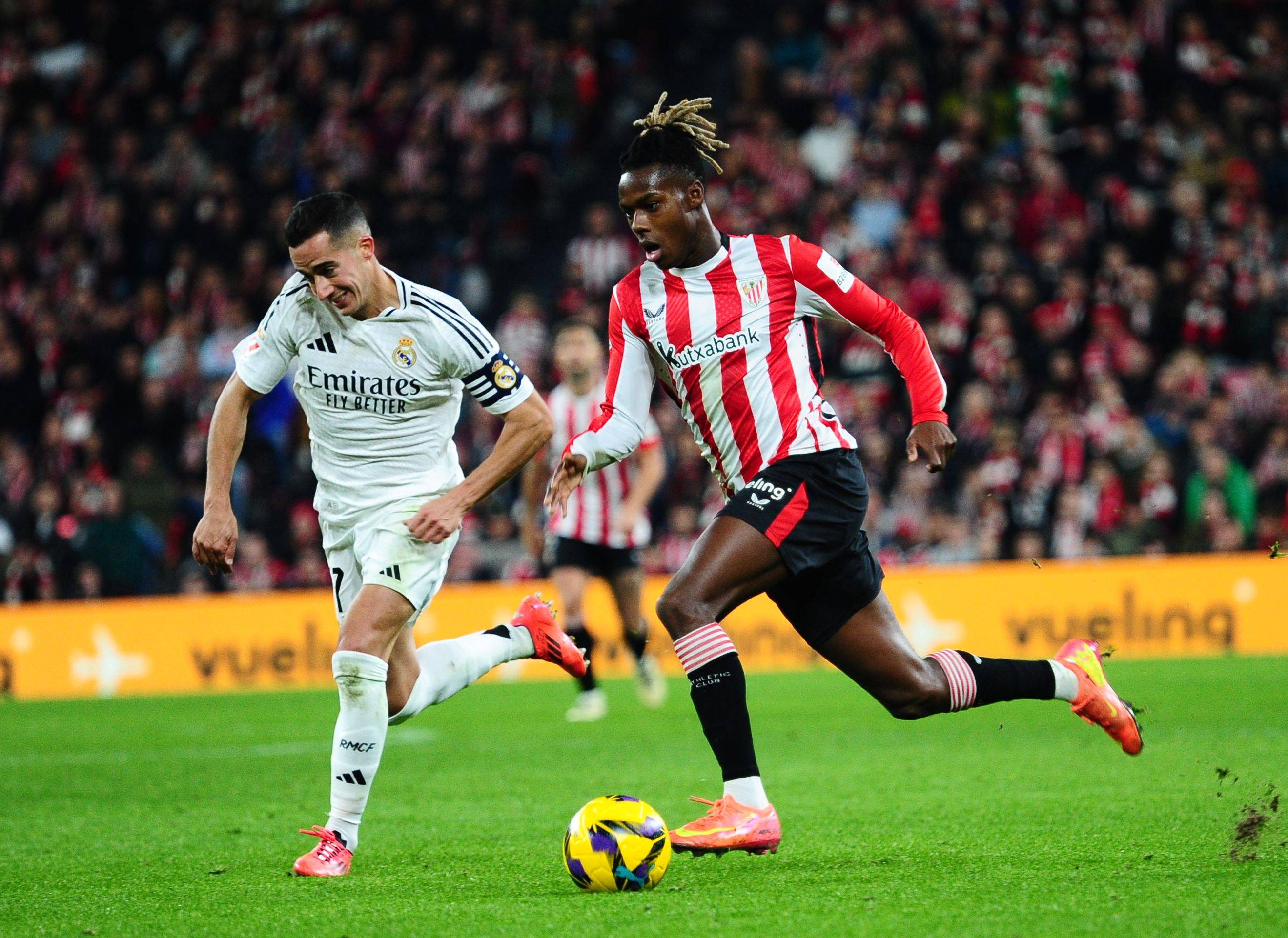 内维尔：顶级联赛中输球是正常现象，阿森纳不应因此慌乱